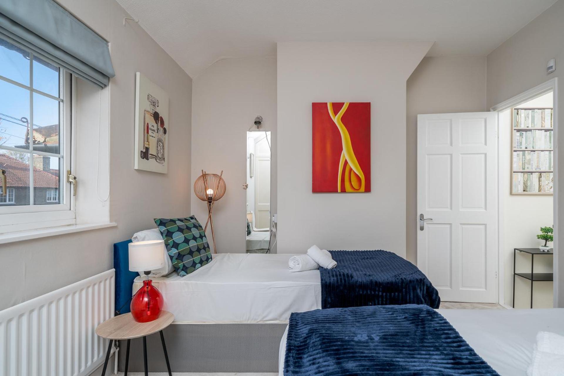 Luxury House Near River Thames Garden House Parking 6 Guests * Londres